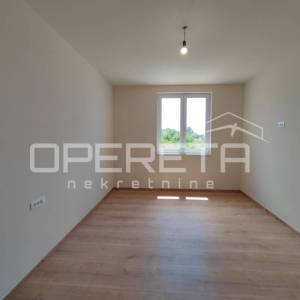 Novoizgrađena Vila s bazenom 187 m2, parcela 1.852 m2, Zemunik Gornji, Zadar
