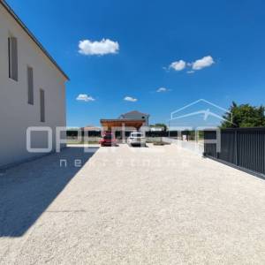 Novoizgrađena Vila s bazenom 187 m2, parcela 1.852 m2, Zemunik Gornji, Zadar