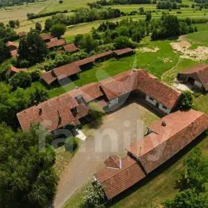 OAZA MIRA IDEALNA ZA OBITELJSKI ŽIVOT, TURIZAM I POLJOPRIVREDU