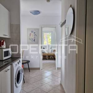 Odličan apartman za odmor i turistički najam u Lumbardi