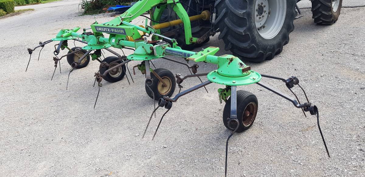 Okretač sijena DEUTZ - FAHR KH 2.52 Hydro super
