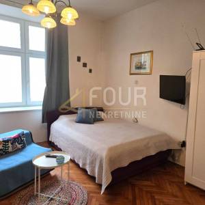 Opatija - centar, 80m2, stan 2s+db