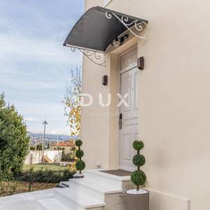 Opatija, centar, dvosobni stan, najam, 51m2, 300m od mora 
