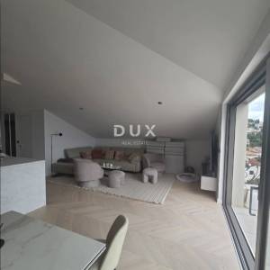 OPATIJA, CENTAR- penthouse 218,82m², DB+3S, s panoramskim pogledom na more 200m od plaže - S9