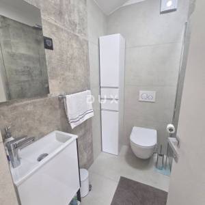 OPATIJA, CENTAR- penthouse 218,82m², DB+3S, s panoramskim pogledom na more 200m od plaže - S9