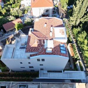 OPATIJA, CENTAR- penthouse 218,82m², DB+3S, s panoramskim pogledom na more 200m od plaže - S9