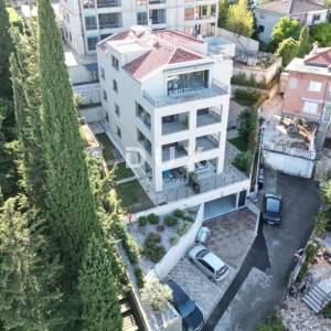 OPATIJA, CENTAR- penthouse 218,82m², DB+3S, s panoramskim pogledom na more 200m od plaže - S9