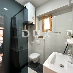 Opatija, centar, stan s dva apartmana, 70 m²
