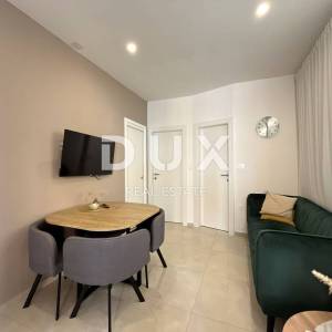 Opatija, centar, stan s dva apartmana, 70 m²