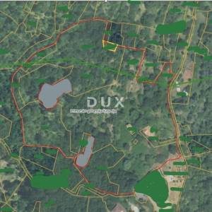 OPATIJA, DOBREĆ - Građevinsko zemljište sa starinom i pripojenom zelenom zonom , 4747m2