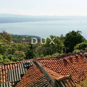 OPATIJA, DOBREĆ - Građevinsko zemljište s dodatnom zelenom parcelom, oaza mira i prirode, 20.550m2