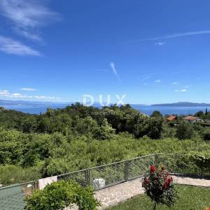 OPATIJA, IČIĆI, POLJANE -  Vila s 5 stambenih jedinica i pogledom na more 