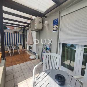 Opatija, Ičići, stan, 62m2, drugi red do mora