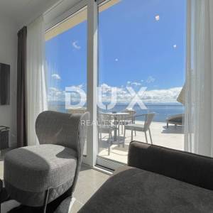 OPATIJA, LOVRAN - ekskluzivan stan s panoramskim pogledom i bazenom