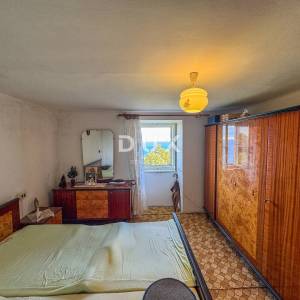 OPATIJA, LOVRAN - Prekrasna starina s panoramskim pogledom i 1800m2 zemljišta