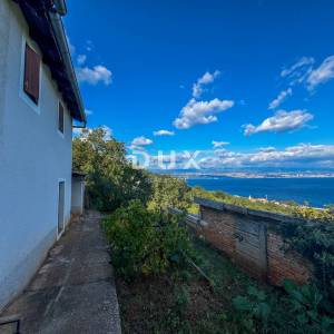 OPATIJA, LOVRAN - Prekrasna starina s panoramskim pogledom i 1800m2 zemljišta