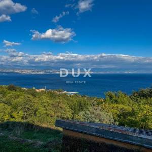 OPATIJA, LOVRAN - Prekrasna starina s panoramskim pogledom i 1800m2 zemljišta