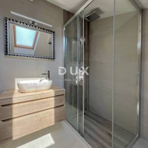 Opatija, Lovran, trosoban stan, 80 m2, dvije terase, pogled na more