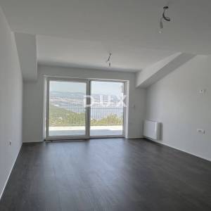 Opatija, Lovran, trosoban stan, 80 m2, dvije terase, pogled na more