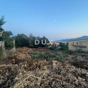 OPATIJA, MATULJI- građevinsko zemljište 680m2 s pogledom na more za stambenu zgradu– stanove ili poslovno- stambenu zgradu/ obi...