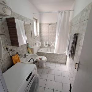 OPATIJA, MATULJI- namješten stan 64m2, DB+2S, prizemlje u blizini svih sadržaja 