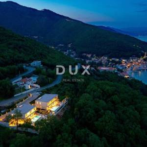 OPATIJA, MOŠĆENIČKA DRAGA - luksuzna vila s bazenom na vrh poziciji s panoramskim pogledom na more