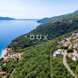 OPATIJA, MOŠĆENIČKA DRAGA - luksuzna vila s bazenom na vrh poziciji s panoramskim pogledom na more