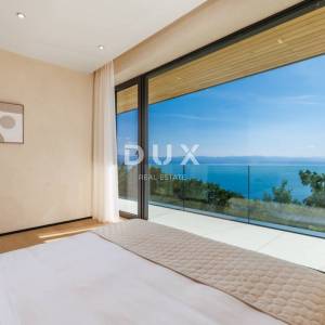 OPATIJA, MOŠĆENIČKA DRAGA - luksuzna vila s bazenom na vrh poziciji s panoramskim pogledom na more