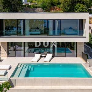OPATIJA, MOŠĆENIČKA DRAGA - luksuzna vila s bazenom na vrh poziciji s panoramskim pogledom na more