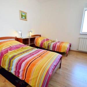 Opatija, okolica, apartmanska kuća sa prekrasnim pogledom na more