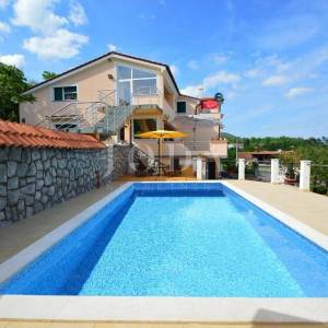 Opatija, okolica, apartmanska kuća sa prekrasnim pogledom na more