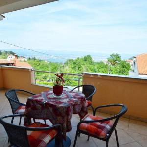 Opatija, okolica, apartmanska kuća sa prekrasnim pogledom na more