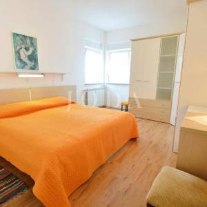 Opatija, okolica, apartmanska kuća sa prekrasnim pogledom na more
