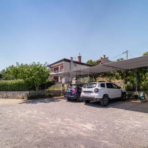 OPATIJA, OPRIČ - Apartmanska kuća za prodaju