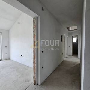 Opatija, samostojeća kuća, 360m2, pogled na more