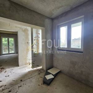 Opatija, samostojeća kuća, 360m2, pogled na more