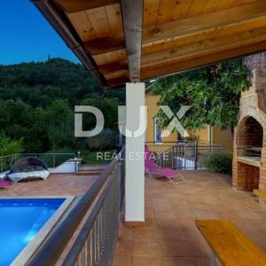 Opatija, Veprinac, samostojeća vila, 200 m2, bazen, igralište, pogled na Kvarner