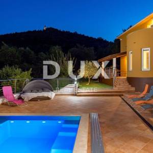 Opatija, Veprinac, samostojeća vila, 200 m2, bazen, igralište, pogled na Kvarner