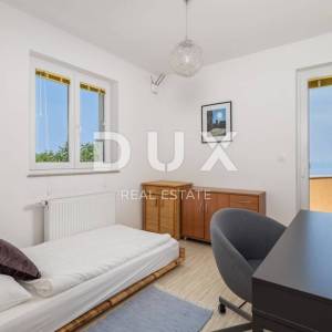 Opatija, Veprinac, samostojeća vila, 200 m2, bazen, igralište, pogled na Kvarner