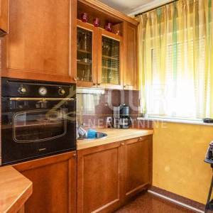 Opatija, Volosko, samostojeća kuća s bazenom i pogledom na more