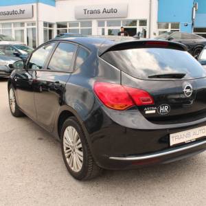 Opel Astra 1.6 CDTi