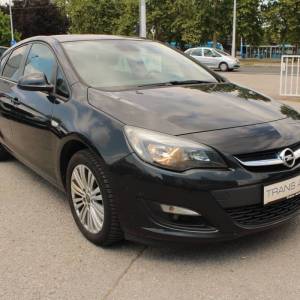 Opel Astra 1.6 CDTi