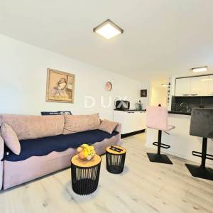 OTOK KRK, NJIVICE - Apartman sa velikom terasom u blizini mora
