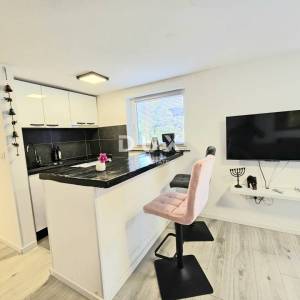 OTOK KRK, NJIVICE - Apartman sa velikom terasom u blizini mora
