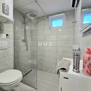 OTOK KRK, NJIVICE - Apartman sa velikom terasom u blizini mora