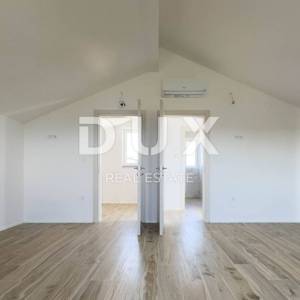 Otok Krk, Rasopasno, obiteljska kuća, 184 m2, novogrdnj, krovna terasa, blizu mora