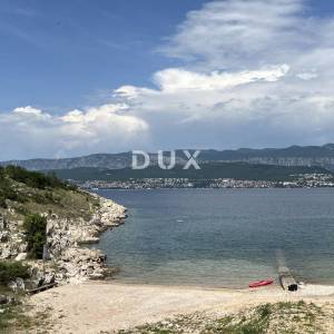 OTOK KRK, ŠILO - Ekskluzivna novogradnja, prvi red do mora
