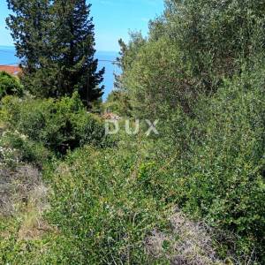 OTOK PAG, LUN - Građevinsko zemljište 622 m2