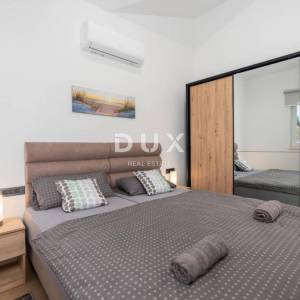 OTOK PAG, LUN  - Luksuzna villa s uhodanim poslom