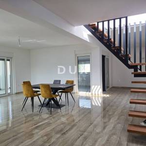 OTOK RAB, BANJOL - Luksuzni PENTHOUSE s 360° pogledom